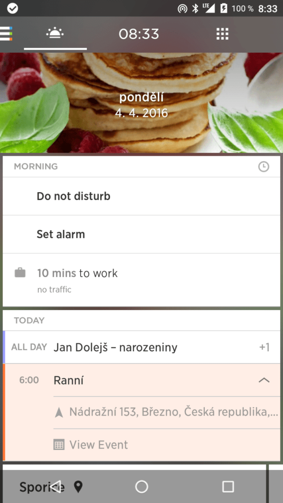 Yahoo Aviate Launcher levá obrazovka ráno