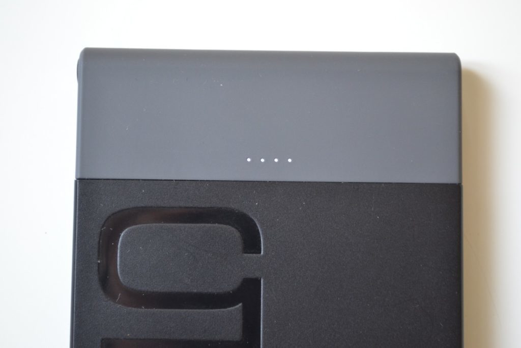 Power bank Huawei AP006 indikátor nabíjení