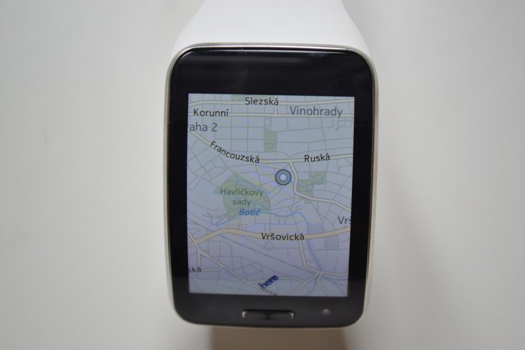 Samsung Gear S navigace Here 2