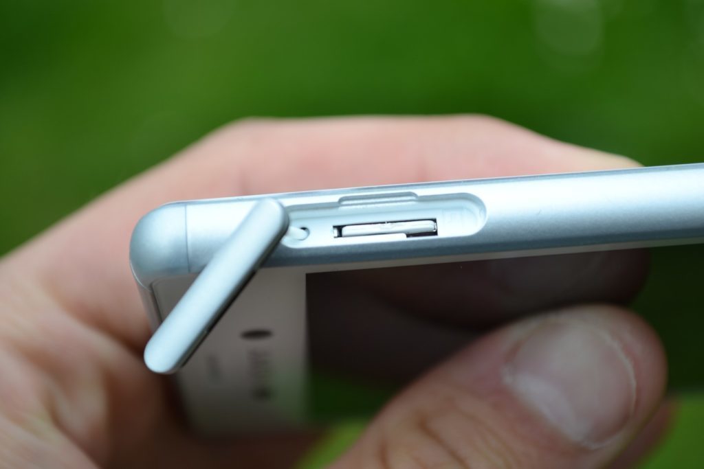 Sony Xperia M4 Aqua voděodolné krytky 1