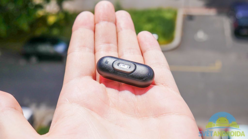 Xiaomi Mi Band 2 konstrukce jádro 2