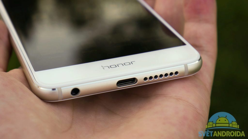 Honor 8 konstrukce usb jack