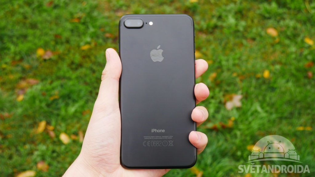 Apple iPhone 7 Plus konstrukce zadni strana