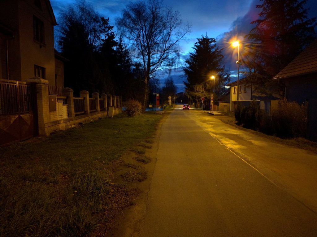 Nexus 5X pořízené fotografie špatné světelné podmínky 1
