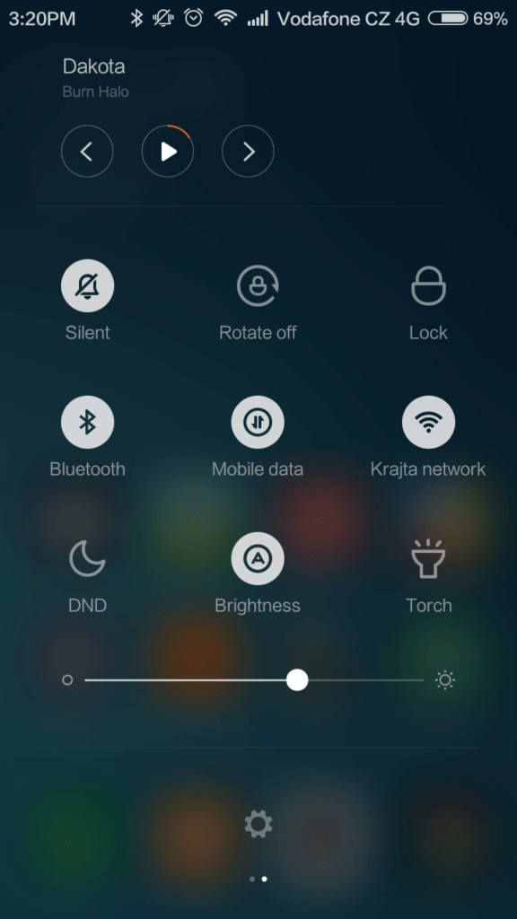 Xiaomi Redmi 3 systém notifikační lišta 2