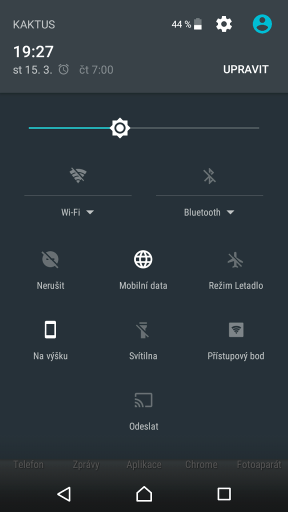 Sony Xperia X Compact prostredi 4