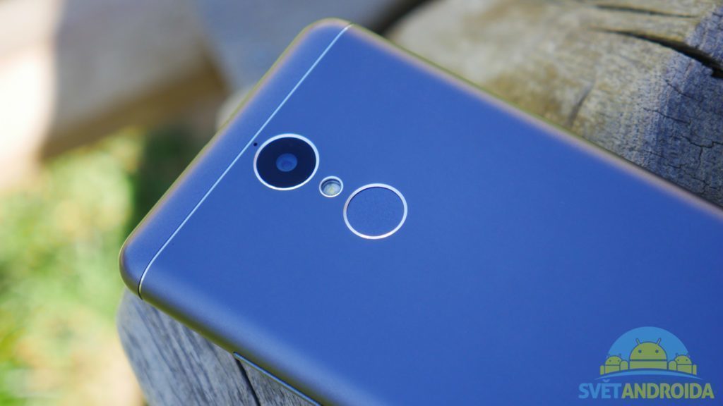 Lenovo K6 Power konstrukce fotoaparat