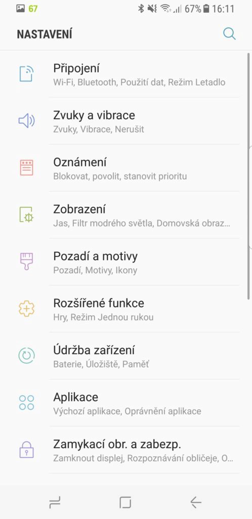 Recenze Samsung Galaxy S8 systém nastavení