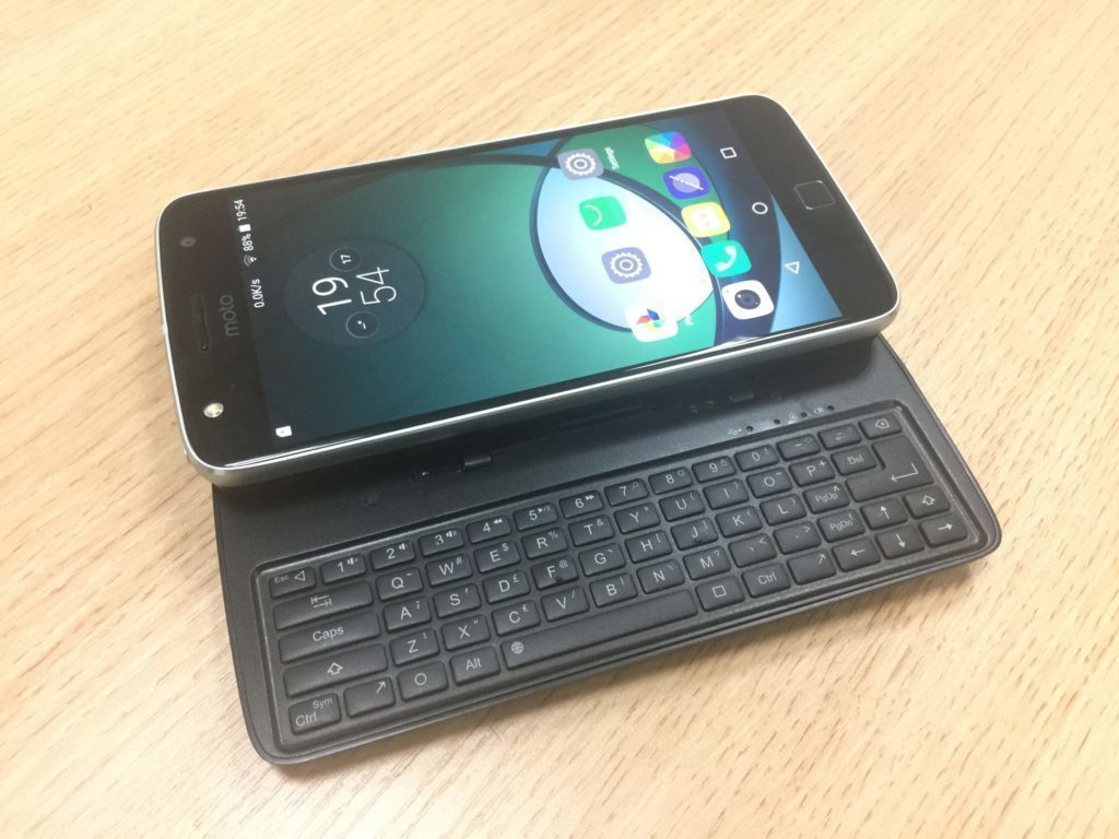 Moto Z klavesnice 2
