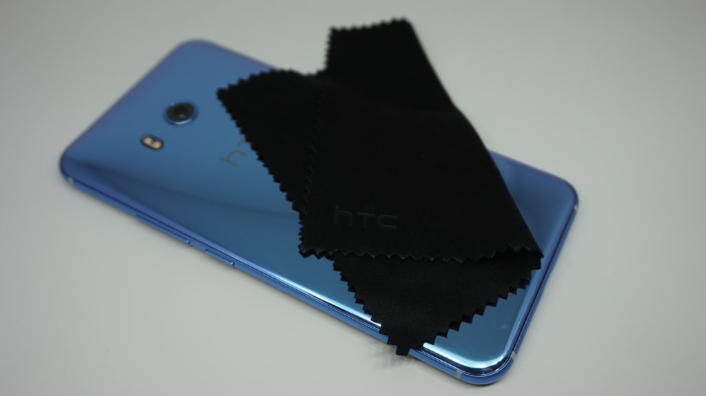 HTC U11 baleni 2