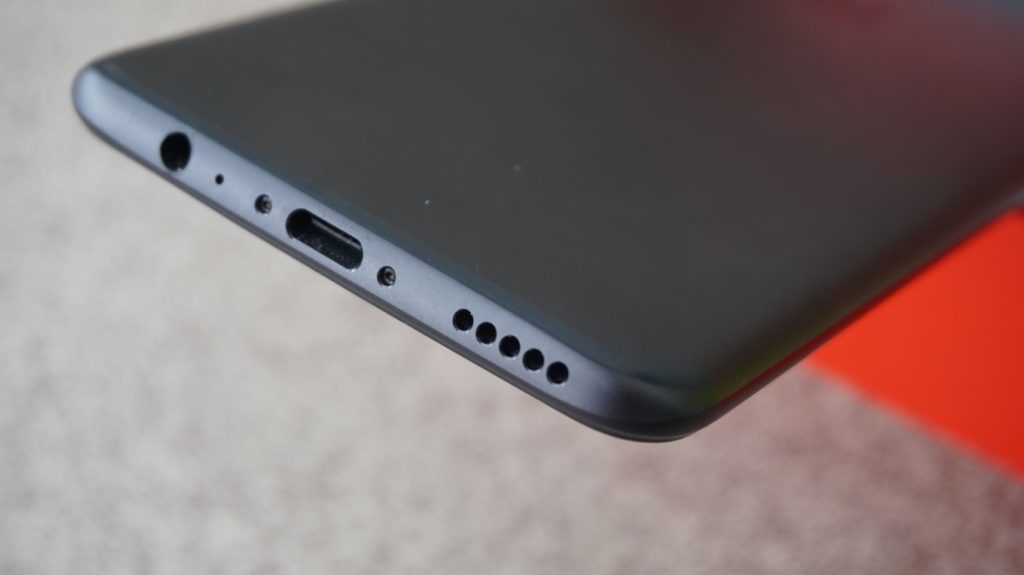 OnePlus 5 konstrukce 1