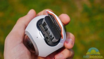 Samsung Gear 360 kontrukce baterie slot pro kartu