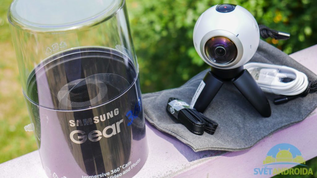 Samsung Gear 360 obsah balení