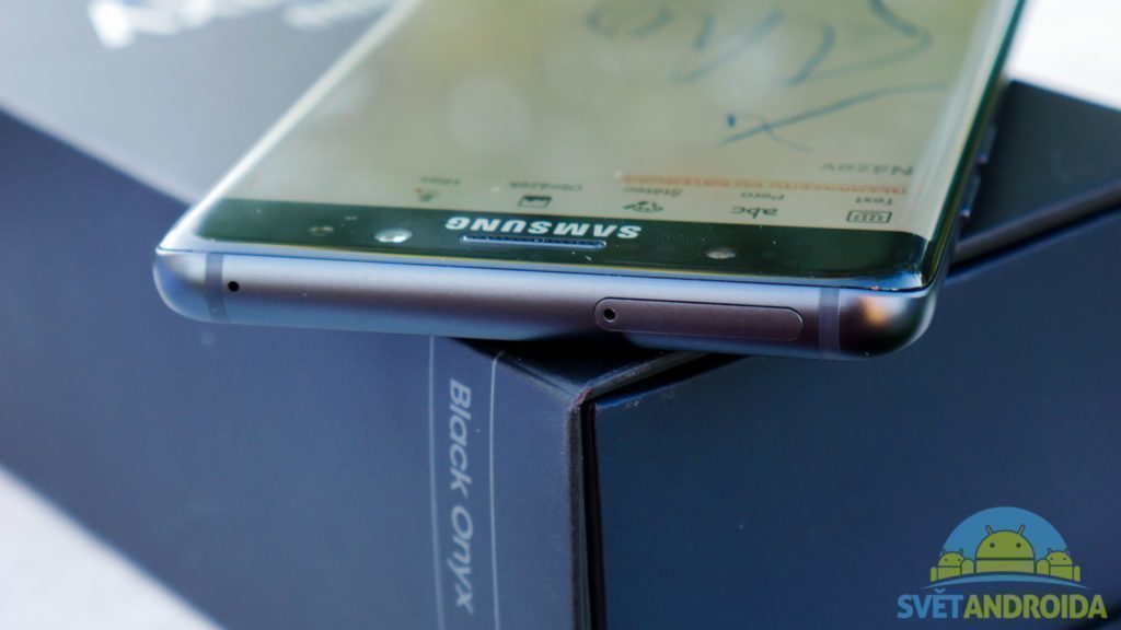 Samsung Galaxy Note 7 konstrukce slot pro karty