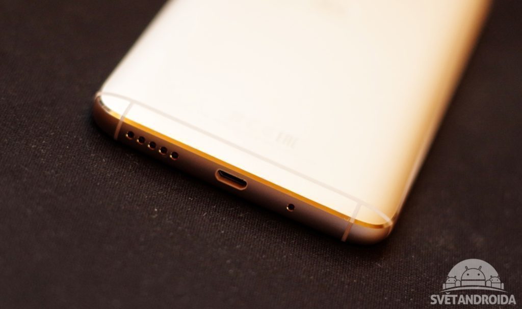 Motorola Moto G5S Plus microUSB