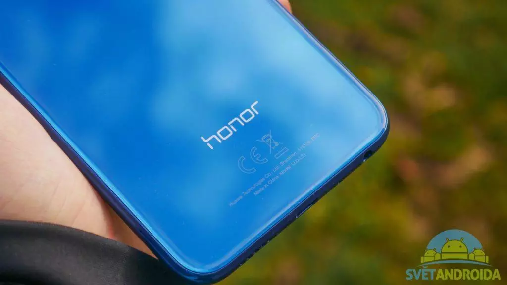 Honor 9 Lite konstrukce 20