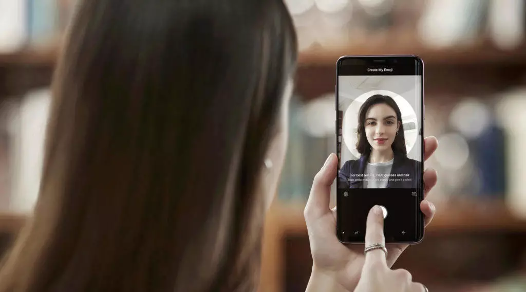 AR Emoji Samsung
