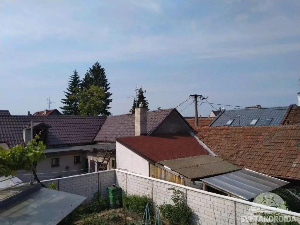 Nokia 6.1 fotografie budovy
