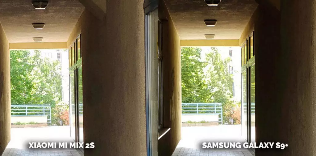 Nejlepší kamera Xiaomi Mi Mix 2S vs Samsung S9 Plus - detail podchod