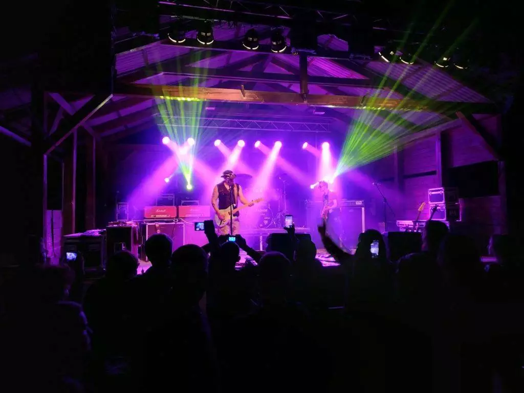 Xiaomi Redmi Note 5 foto koncert