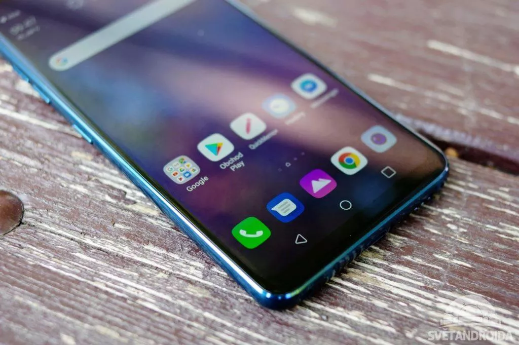 LG G7 ThinQ displej