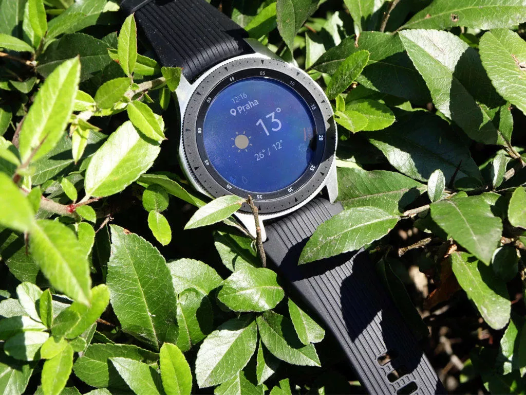samsung galaxy watch predni strana