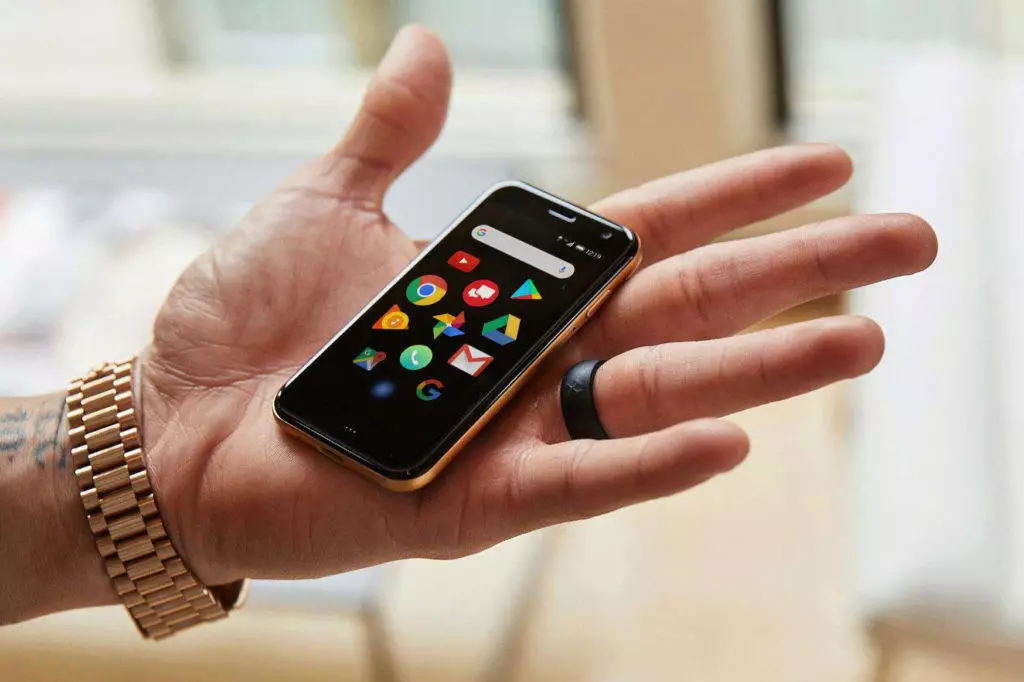 palm phone