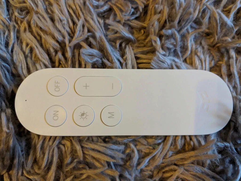 design ovladace xiaomi yeelight