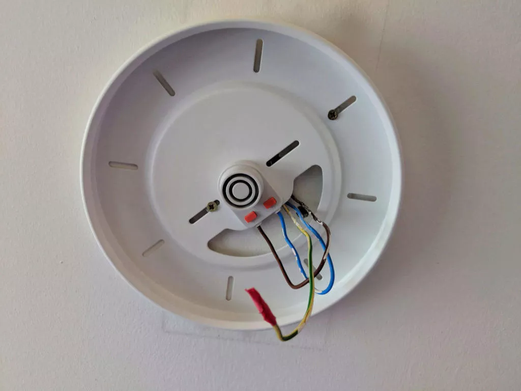 instalace zakladny na strop xiaomi yeelight