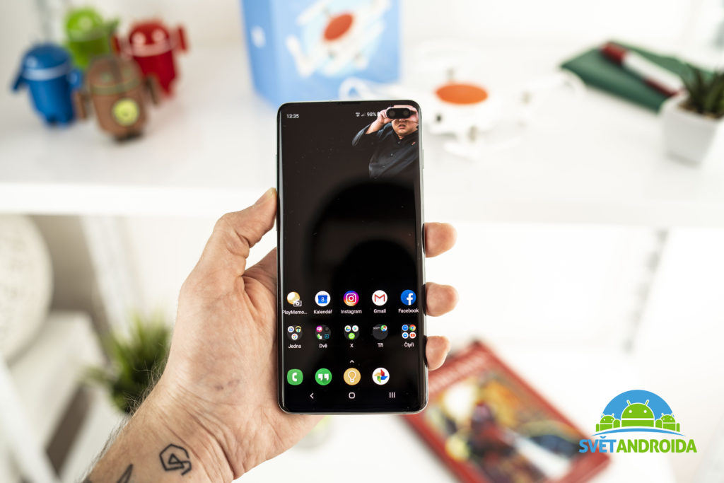 galaxy s10 wallpaper tapeta kim