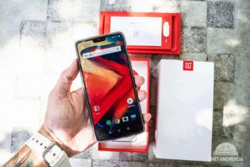Obnova do továrního nastavení uvede telefon do stavu, v jakém byste ho vytáhli z krabičky