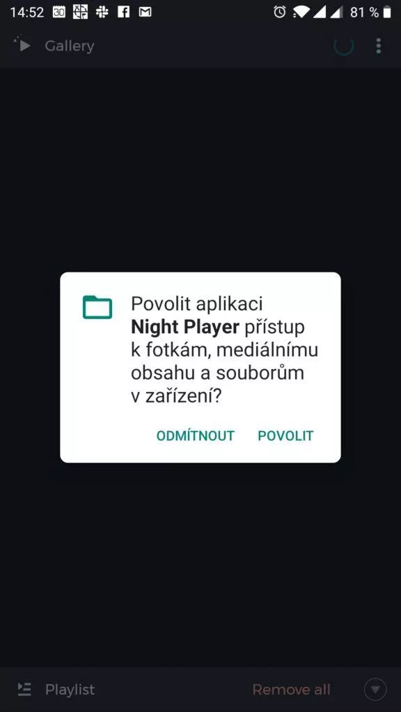 Přehrávač žádá o přístup k úložišti