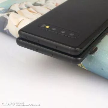 Samsung S10 vrchni strana slot na microsd nanosim