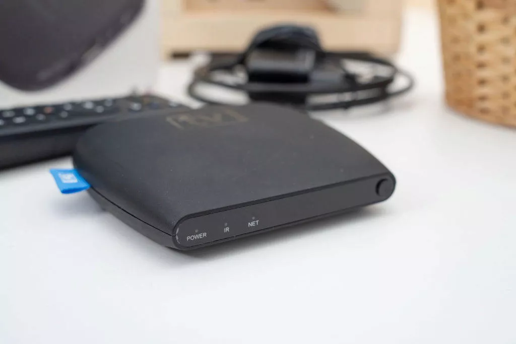set top box sledovanitv informacni diody