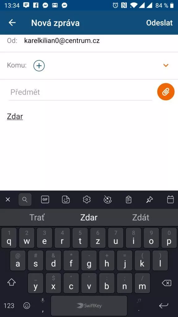 Editor zpráv je jednoduchý