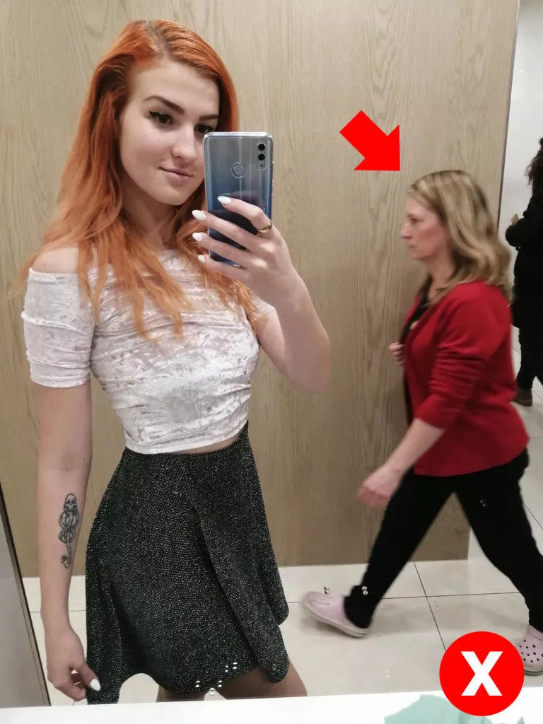 nespravny vyber mista osoba v selfie