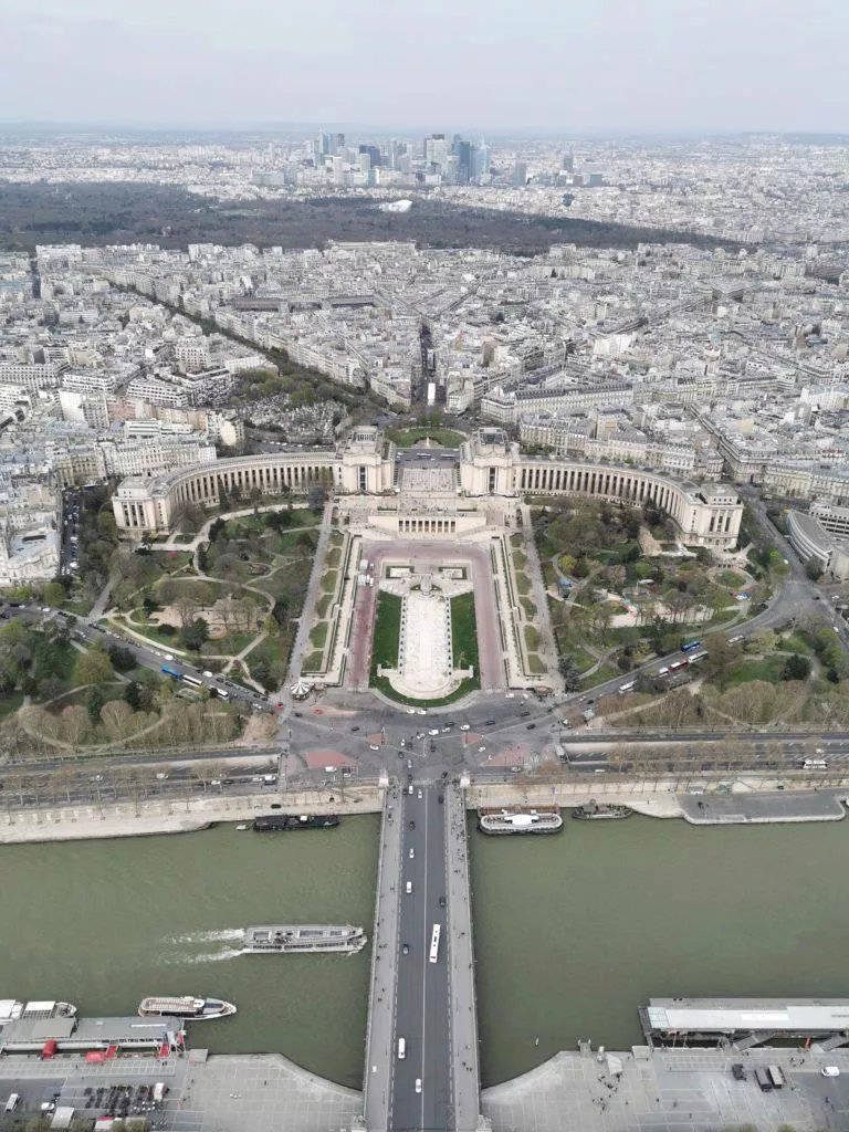 Paříž 1x zoom huawei p30 pro fotografie