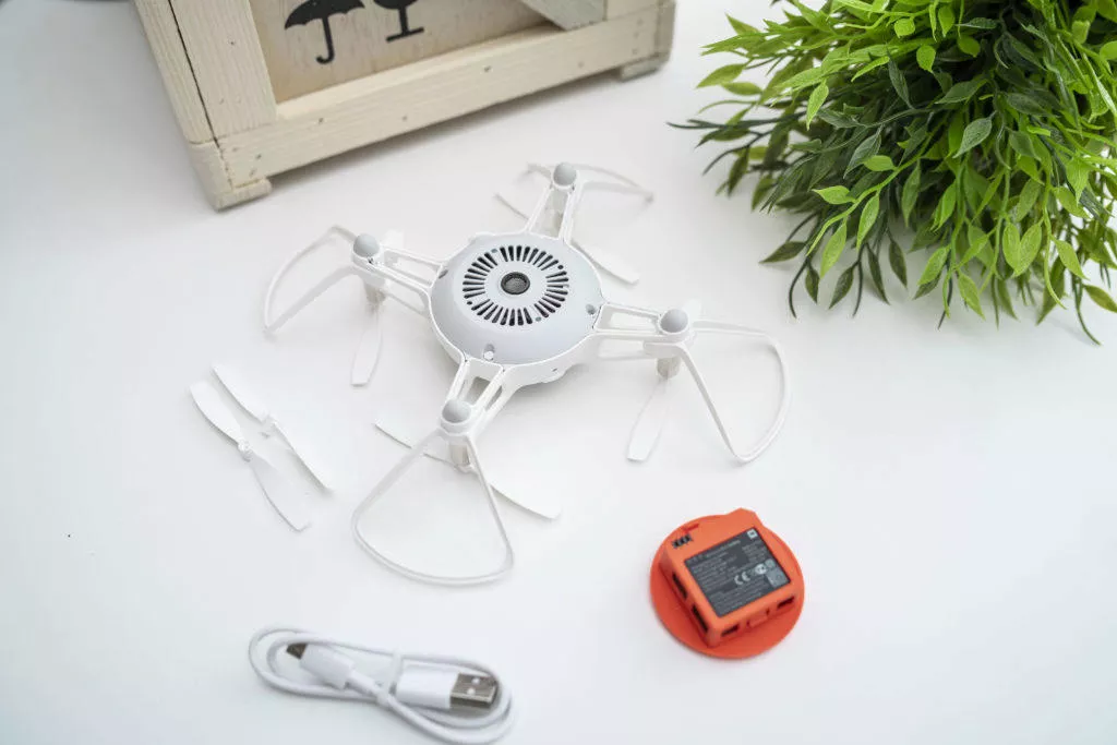 Xiaomi Mi Drone Mini baleni dronu