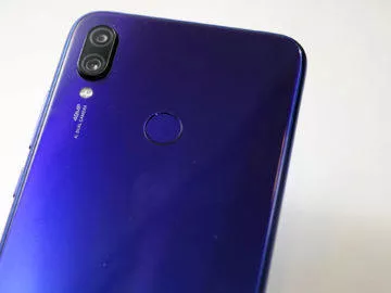 xiaomi redmi note 7 ctecka otisku prstu