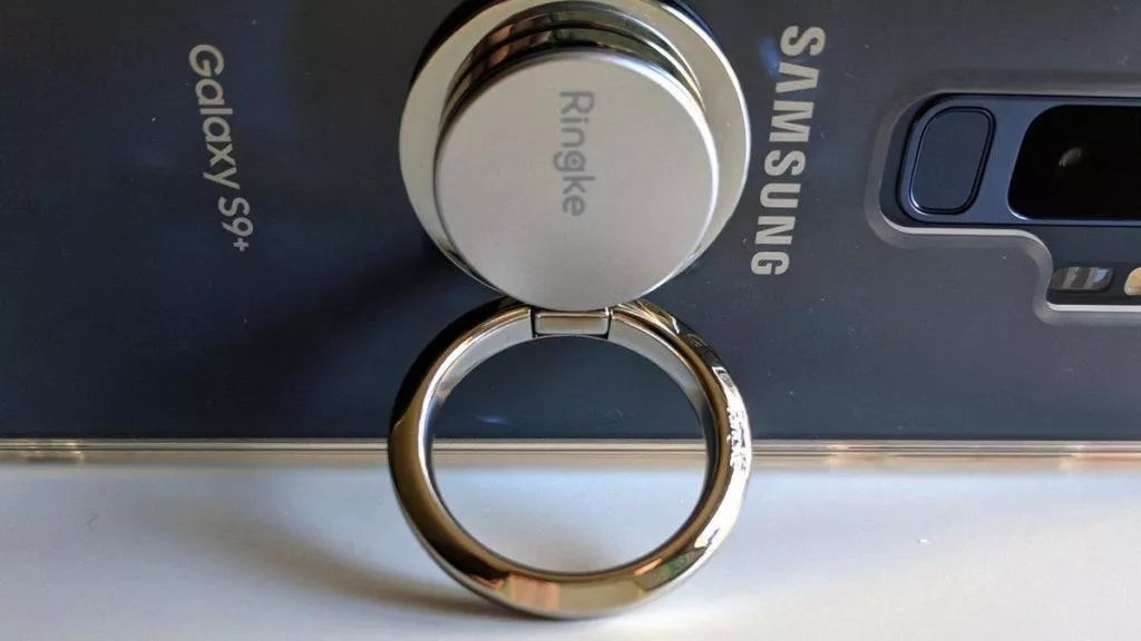 Držák na mobil pro jednu ruku