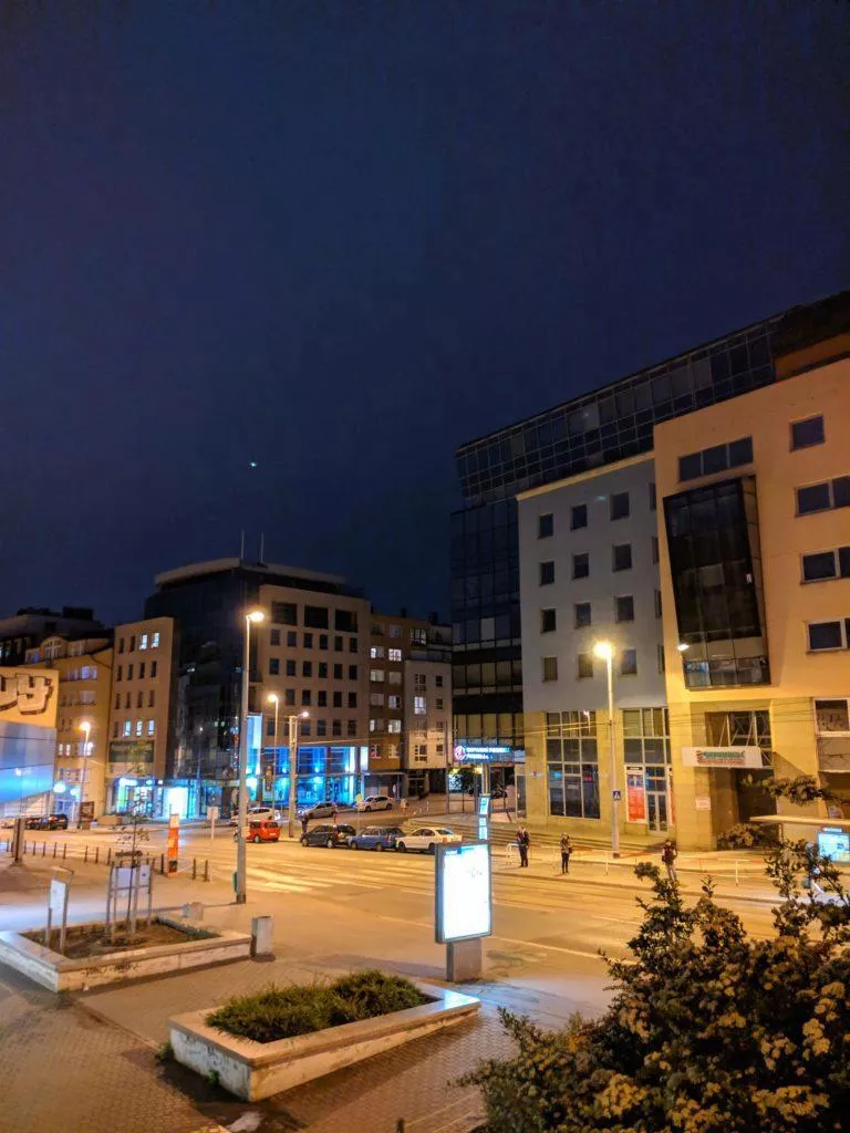 google pixel 3a foto v noci e1560523531119