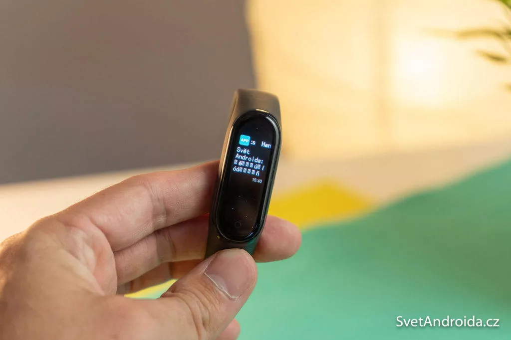 Xiaomi Mi Band 4 čeština