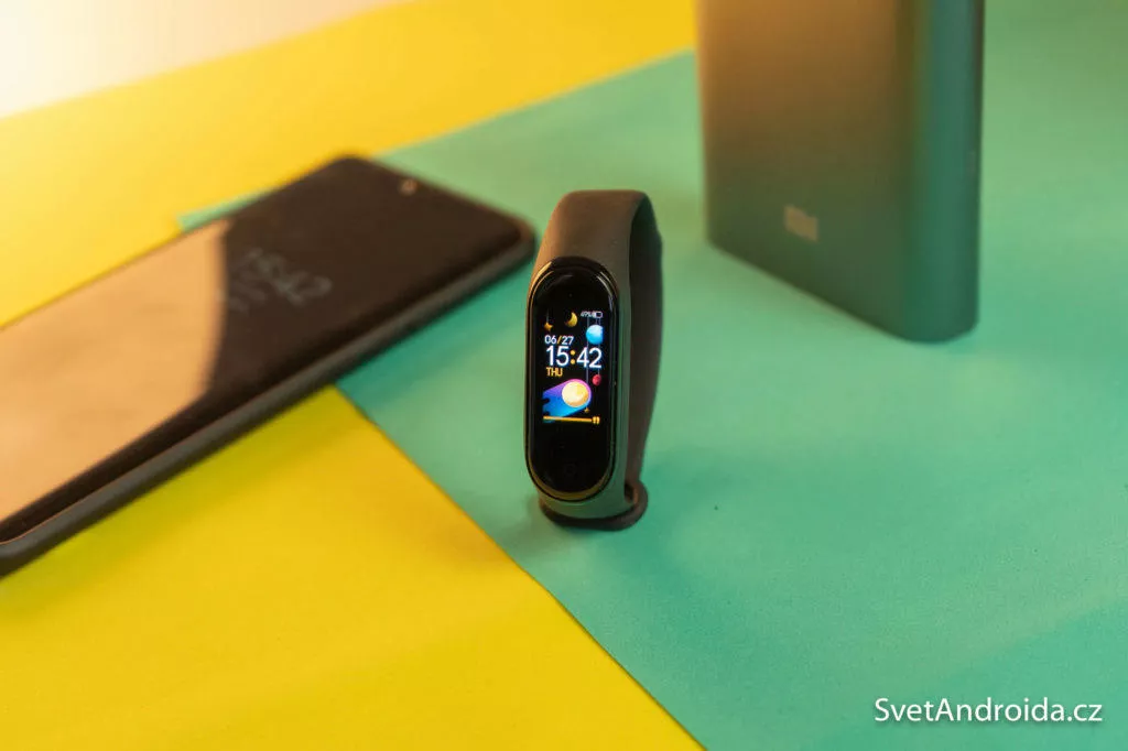 Maximální jas Xiaomi Miband 4