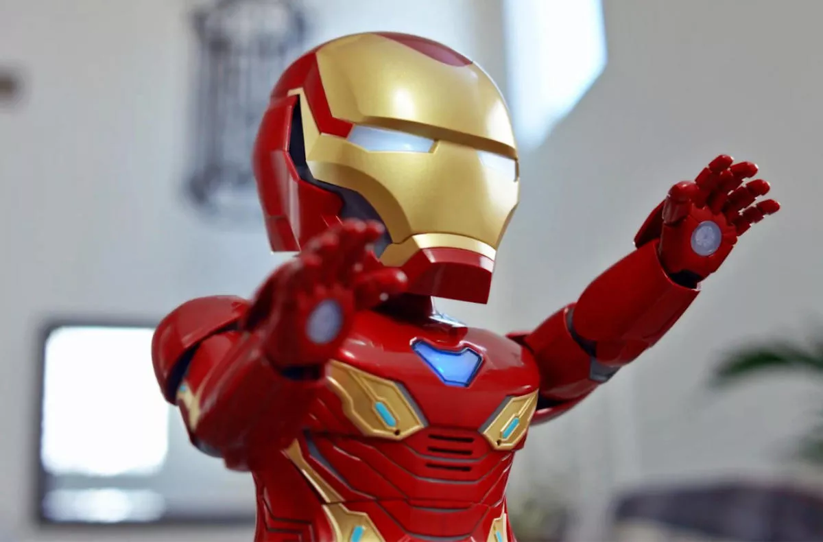 oblek iron man xiaomi robot