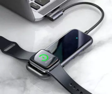 USB HUB s bezdrátovou nabíječkou
