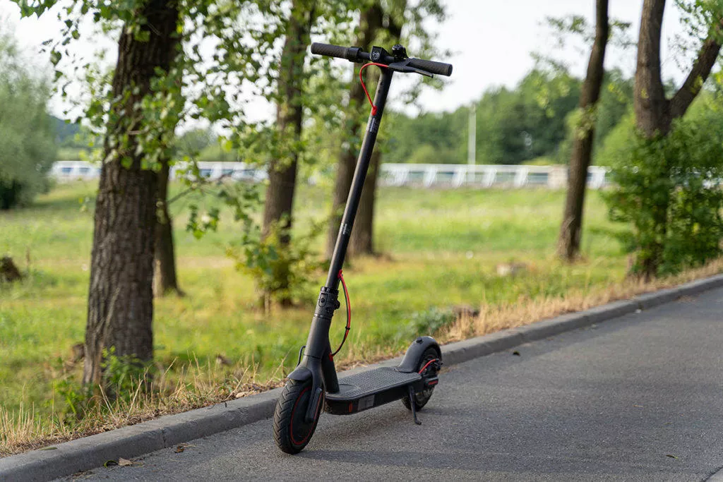 Xiaomi Mi Scooter Pro v přírodě