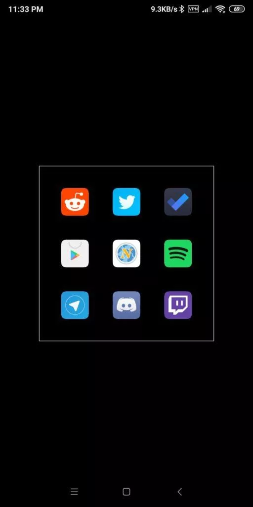 mnml Launcher - minimalistický launcher pro telefony s AMOLED