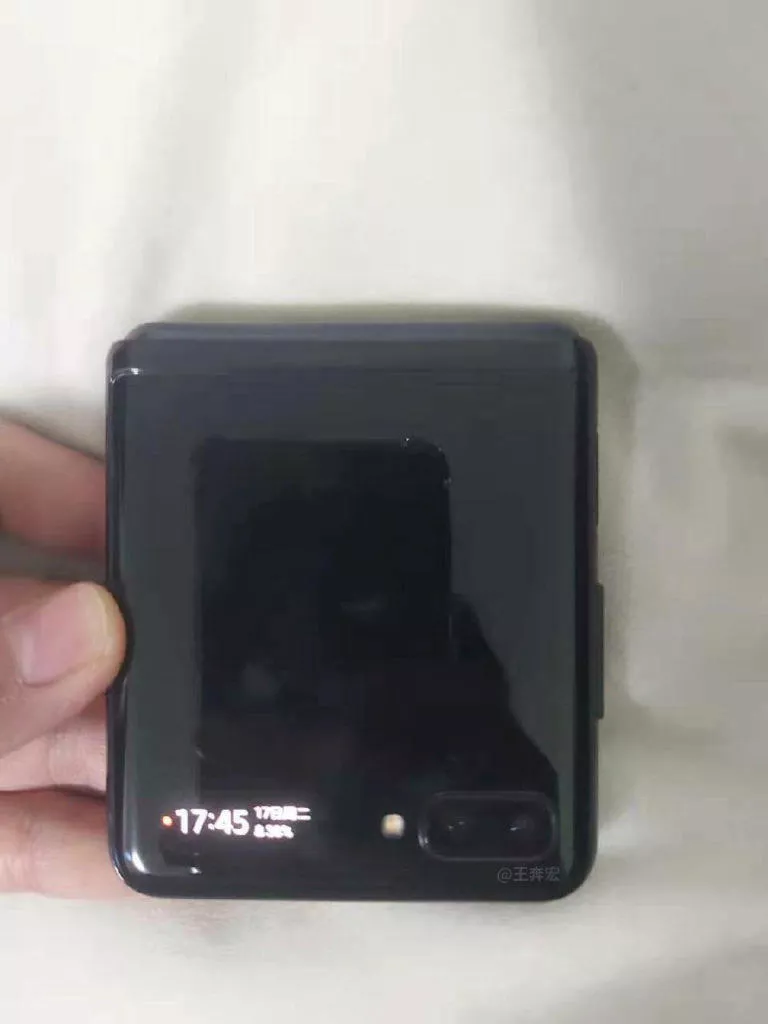 Samsung Galaxy Fold 2 druhy displej