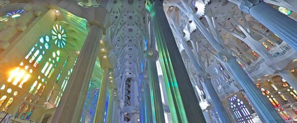 Street View Sagrada Familia