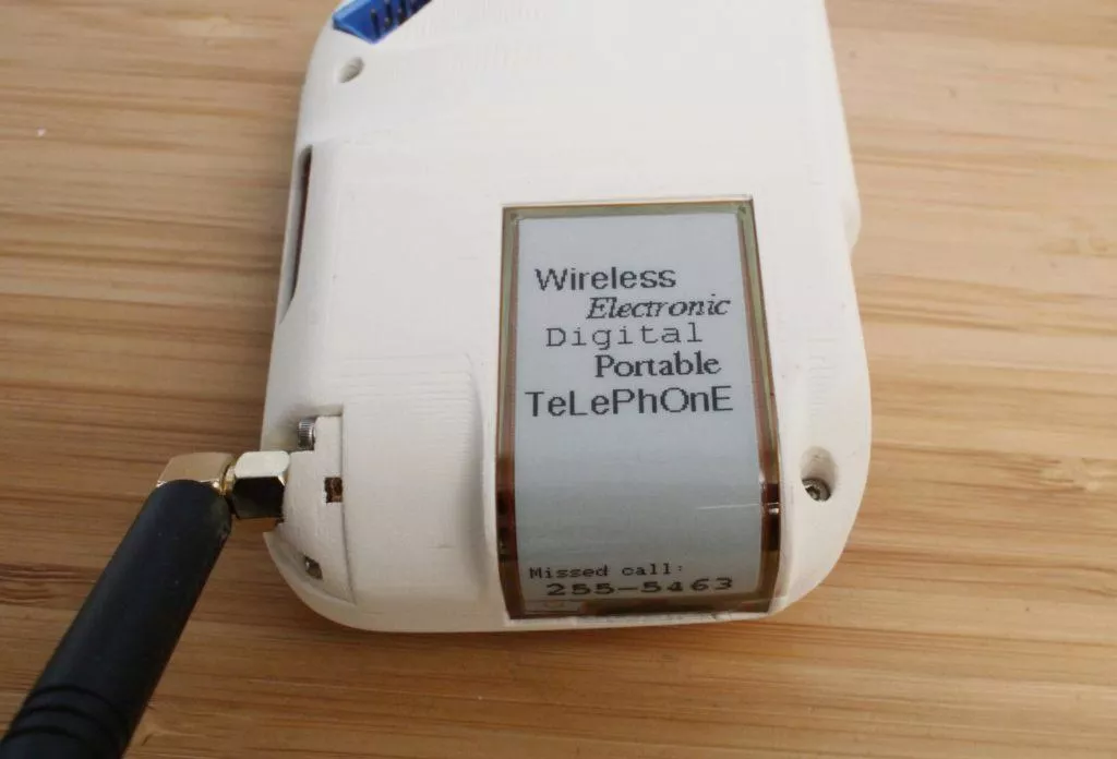 vytáčecí mobilní telefon od Justine Haupt 3